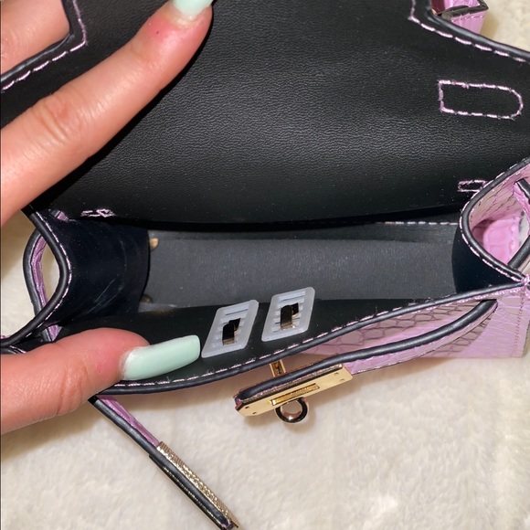 small lylc habdbag - Picture 2 of 2